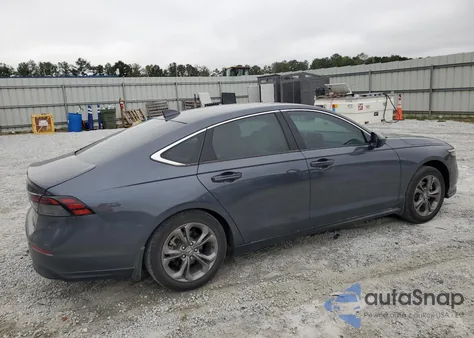 2024 Honda Accord Ex z USA, uszkodzony, nr VIN 1HGCY1F37RA018985